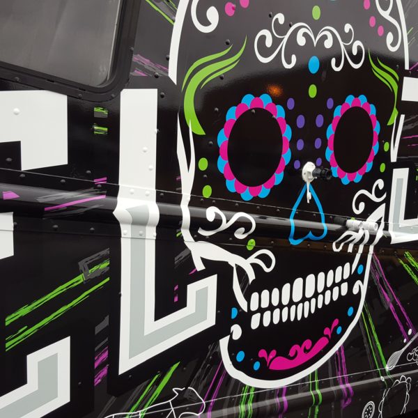 custom food truck vehicle vinyl wraps