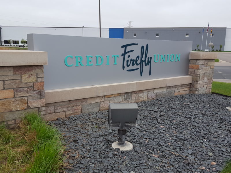 Exterior Signs_Firefly Monument