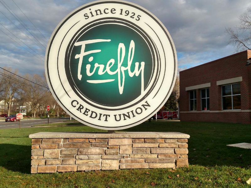 Monument | Boulevard sign