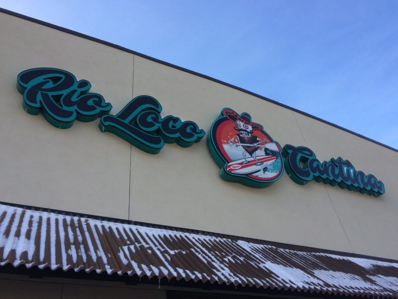 Illuminated Signs_Rio Loco Cantina