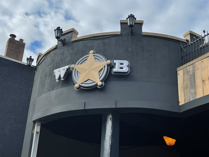 WildBills-Saloon-illuminated-Dimensional-3D-Sign3
