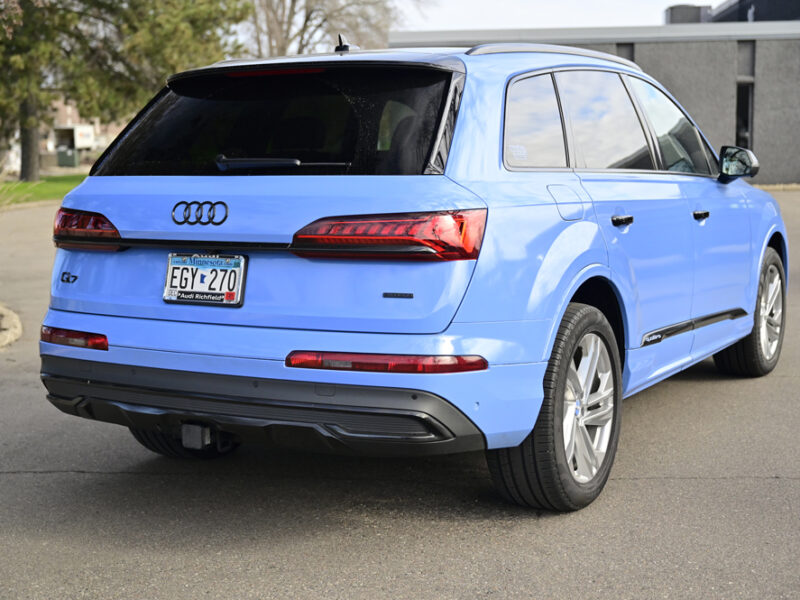 Audi Q7 - Color Change Wrap